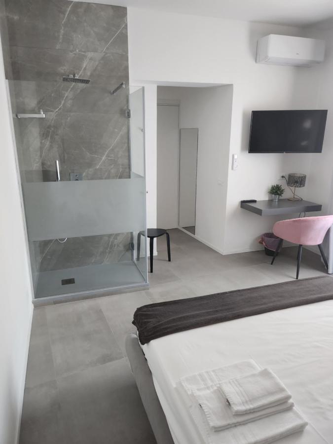 Dada Suites CTA Exterior foto